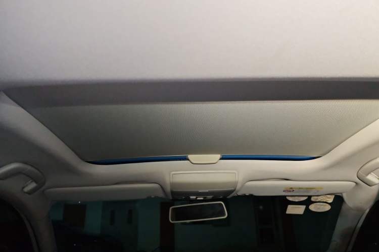 Used Volkswagen Lamando 2015 280TSI DSG Comfort Edition
