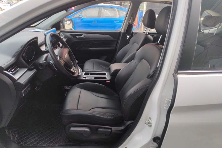 Used Haval M6 2021 PLUS 1.5T DCT Luxury Smart Connectivity Model