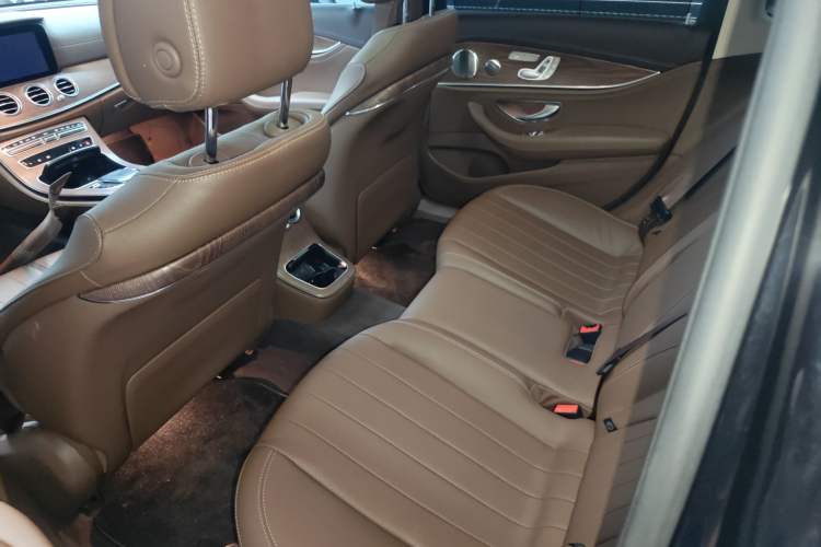 Used Mercedes-Benz E-Class 2023 Updated E 300 L Luxury Edition
