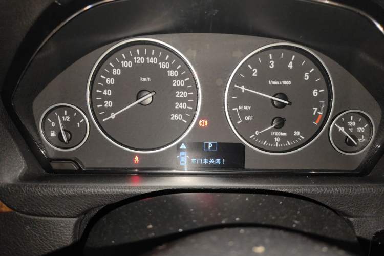 Used BMW 3 Series GT 2016 320i Fashion Model