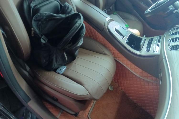 Used Mercedes-Benz E-Class 2023 Updated E 300 L Fashion Edition
