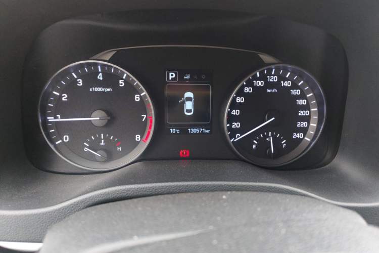 Used Hyundai Elantra 2016 1.6L Automatic ZhiXuan – Elite Version