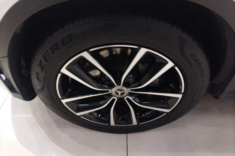 Used Mercedes-Benz GLC 2020 Facelift GLC 300 L 4MATIC Dynamic Edition