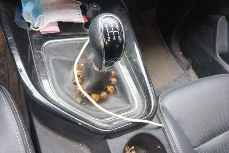 Used Dongfeng Fengon S560 2018 1.8L Manual Urban Model 7 Seats