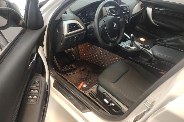 Used BMW 1 Series (Import) 2016 120i Leading Model
