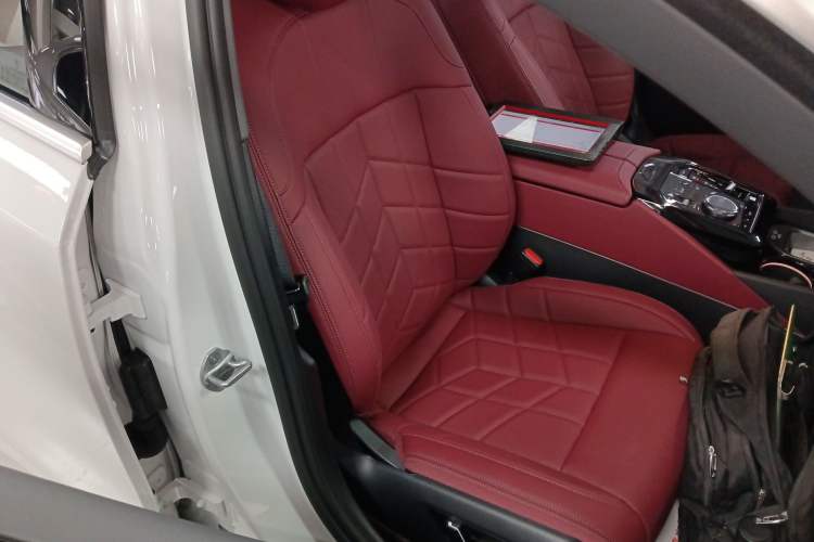 Used BMW 5 Series 2025 525Li M Sport Package