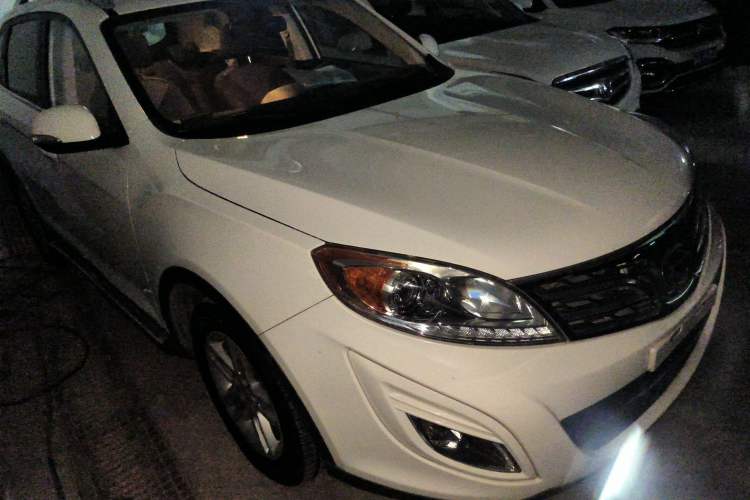 Used GAC Trumpchi GS5 2012 2.0L Manual Two-Wheel Drive Comfort Edition