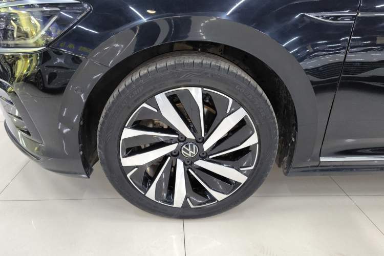 Used Volkswagen Passat 2024 380TSI Luxury Edition