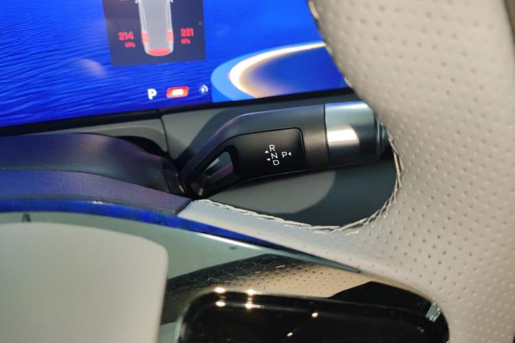 Used  E8 2025 575 km Exploration Intelligent Driving Edition
