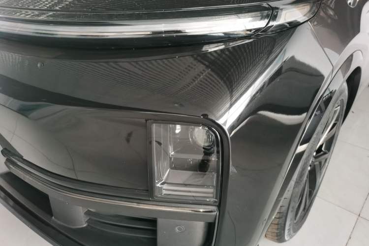 Used Li Auto L8 2023 Max model
