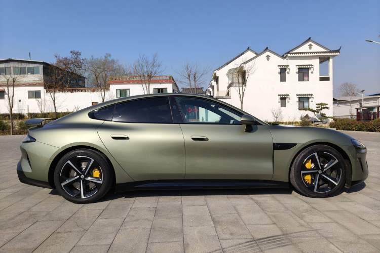 Used  SU7 2024 Four-Wheel Drive Ultra-Long Range Advanced Intelligent Driving Max Edition
