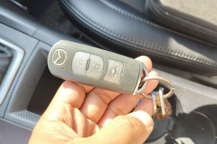 Used Mazda Mazda 3 Axela 2017 Sedan 1.5L Automatic Comfort Model Emission Standard China V