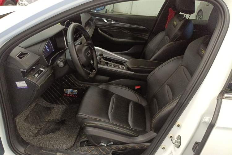 Used Geely Auto Preface 2023 1.5TD Fuyao Version
