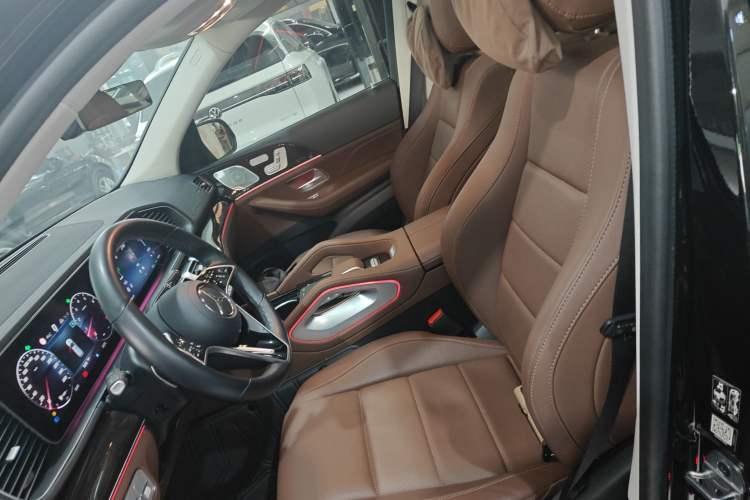 Used Mercedes-Benz GLE 2025 GLE 350 4MATIC Stylish Model
