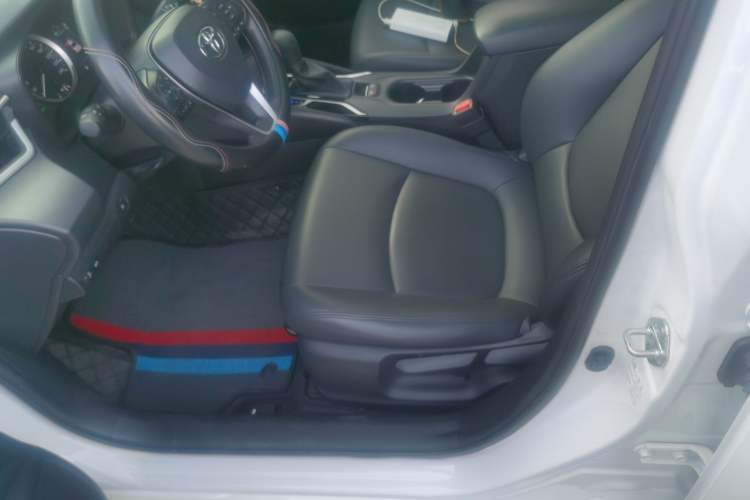 Used Toyota Corolla 2021 Dual-Motor 1.8L E-CVT Elite Edition
