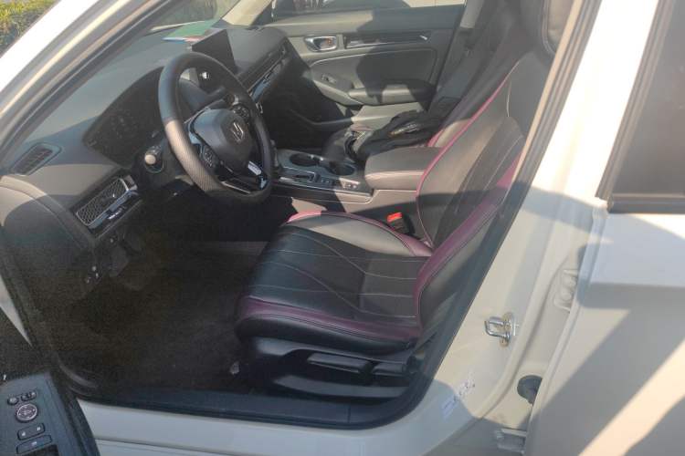 Used Honda Civic 2023 240TURBO CVT Dynamic Edition