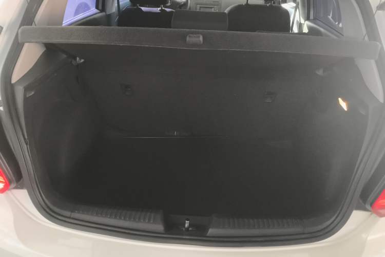 Used Volkswagen Polo 2016 1.4L Automatic Trendy Model
