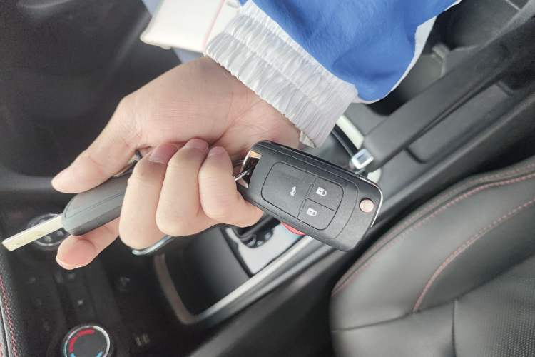 Used Chevrolet Monza 2019 RS 330T Automatic Comfort Edition China VI Standard