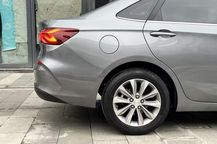 Used Chevrolet Monza 2021 320 Automatic Enjoyment Sunroof Edition
