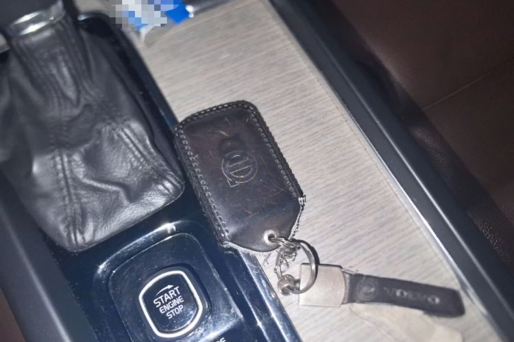 Used Volvo XC60 2021 T5 4x4 Smart Luxury Edition