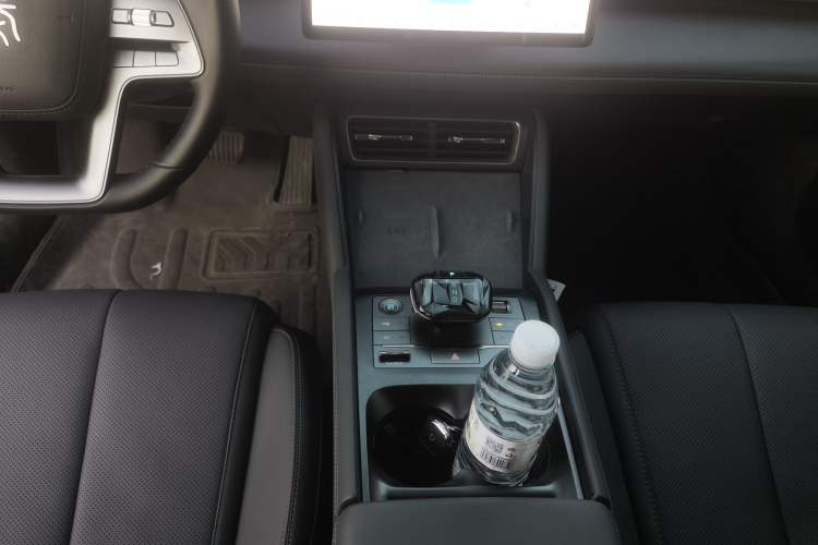 Used BYD Qin L 2025 DM-i Smart Drive 120KM Superior Model