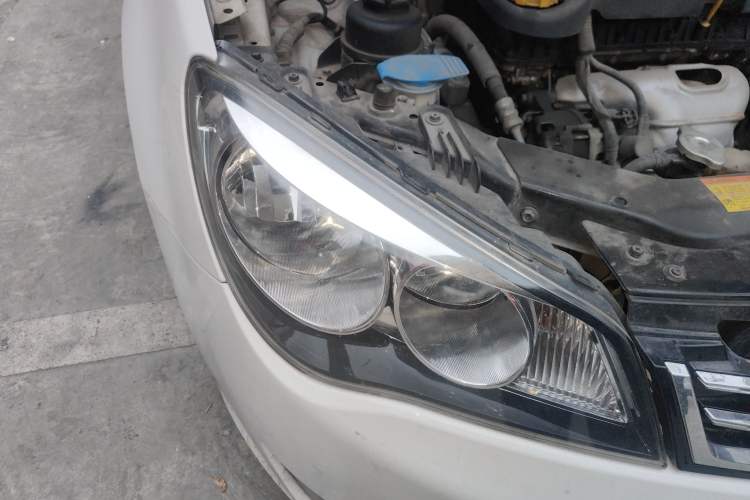 Used Roewe 350 2014 1.5L Automatic Xunyue Version