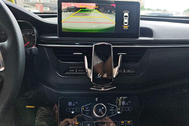 Used Hongqi H5 2022 Classic Model 1.8T Automatic Smart Connect Flagship Edition
