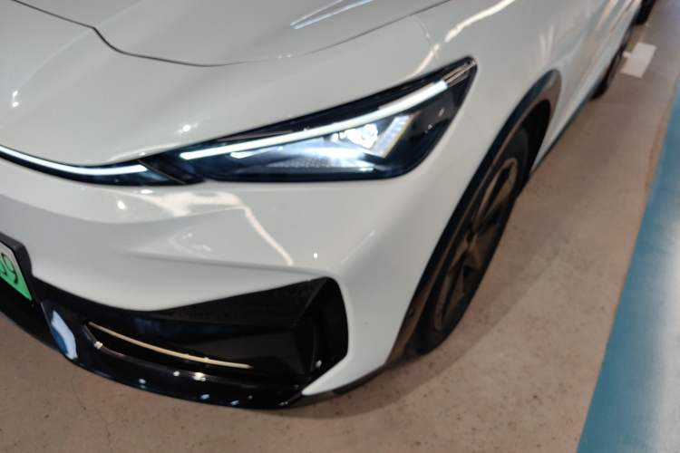 Used Volkswagen ID.UNYX 2024 Revised Pro Long-Range Version
