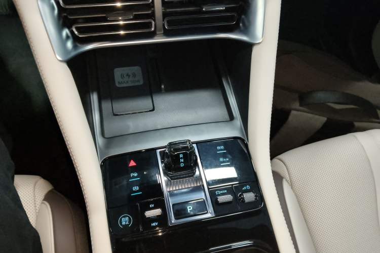 Used BYD Song PLUS New Energy 2025 DM-i Intelligent Driving 160KM Flagship Model
