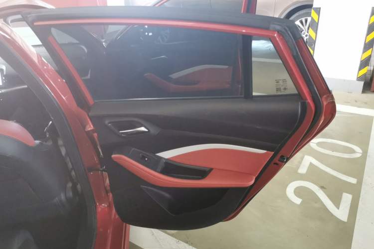 Used MG 5 2021 180 DVVT CVT Youth Luxury Edition
