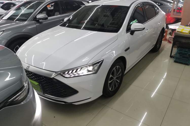 Used BYD Qin PLUS 2024 HONOR Edition DM-i 55KM Leading Model
