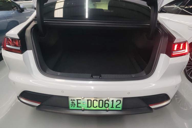 Used BYD Han 2020 EV Long-Range Luxury Model
