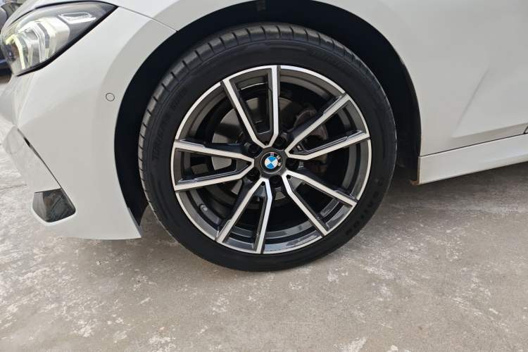 Used BMW 3 Series 2023 325Li M Sport Package
