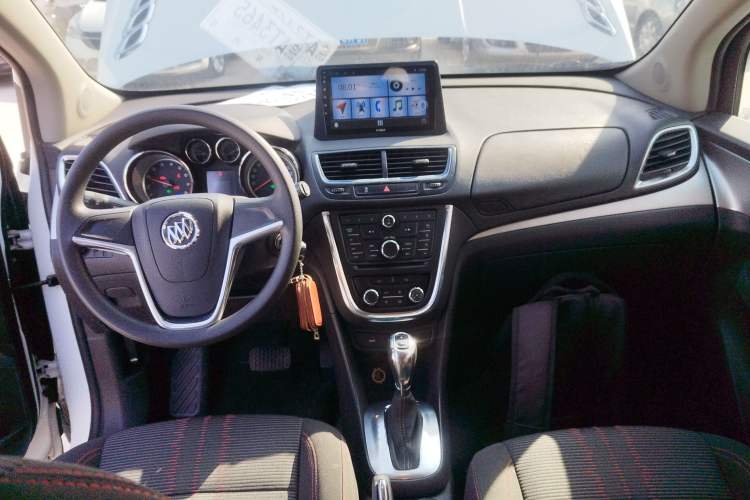 Used Buick Encore 2015 1.4T Automatic Two-Wheel Drive Urban Elite Version
