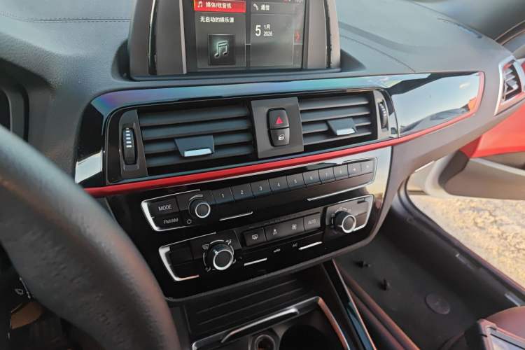 Used BMW 2 Series 2018 220i Convertible Coupe Sports Design Package
