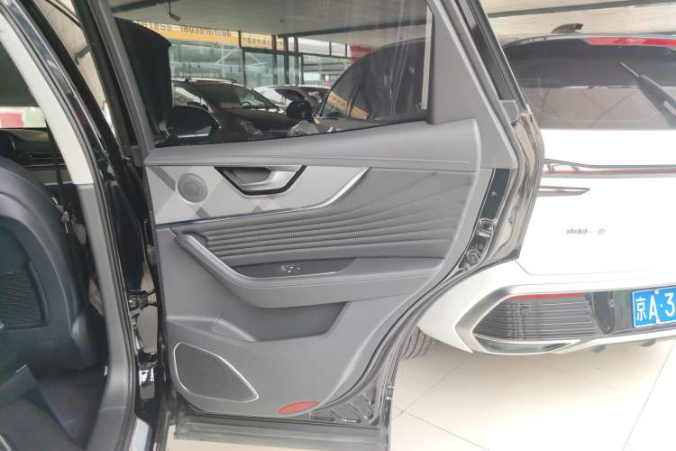 Used Hongqi HS5 2023 2.0T Qixiang Pro Edition
