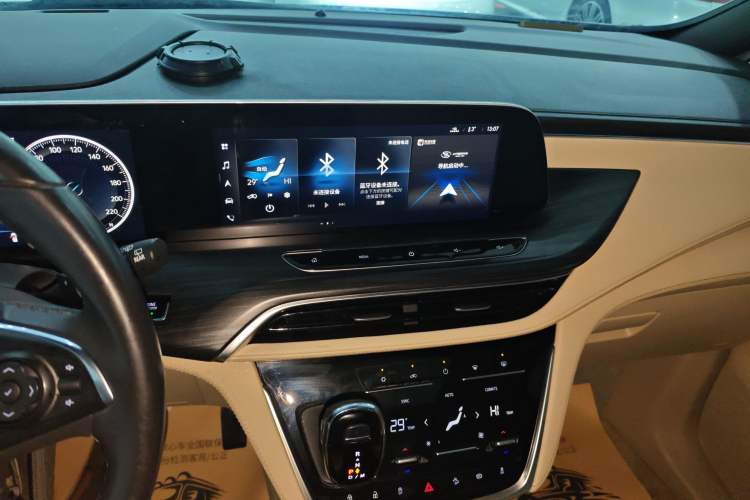 Used Buick GL8 2023 ES Lu Zun Luxury Model
