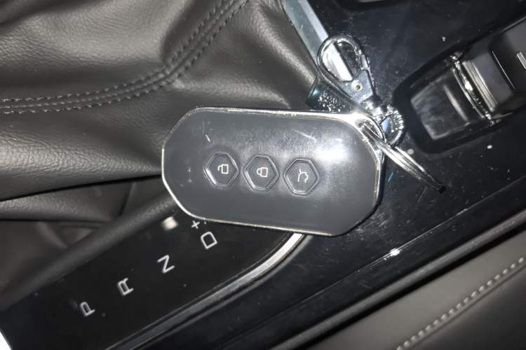 Used Wuling Victory 2020 1.5T CVT Luxury Model