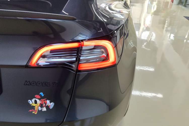 Used Tesla Model Y 2024 Rear-Wheel-Drive Version
