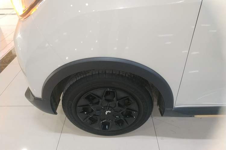 Used Wuling Hongguang MINIEV 2022 GAMEBOY 200km Gaming Edition with Lithium Iron Phosphate
