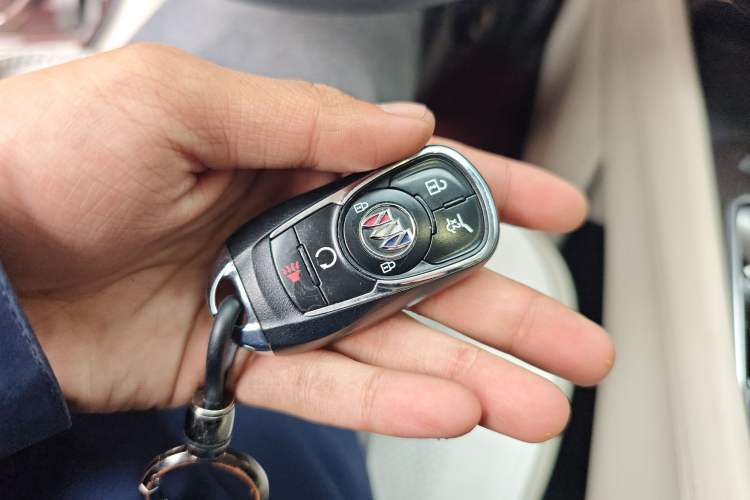 Used Buick Enclave 2022 652T 4x4 Avenir 6-Seater