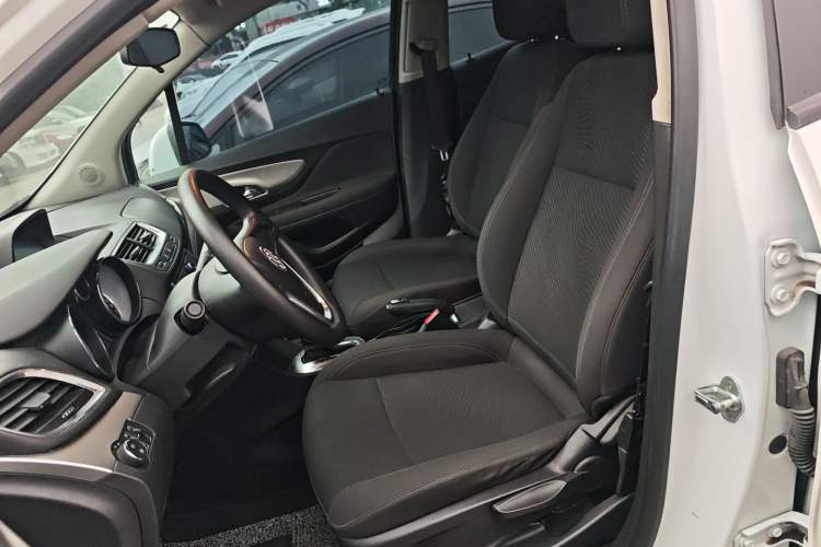 Used Buick Encore 2014 1.4T Automatic Two-Wheel Drive Urban Elite Model