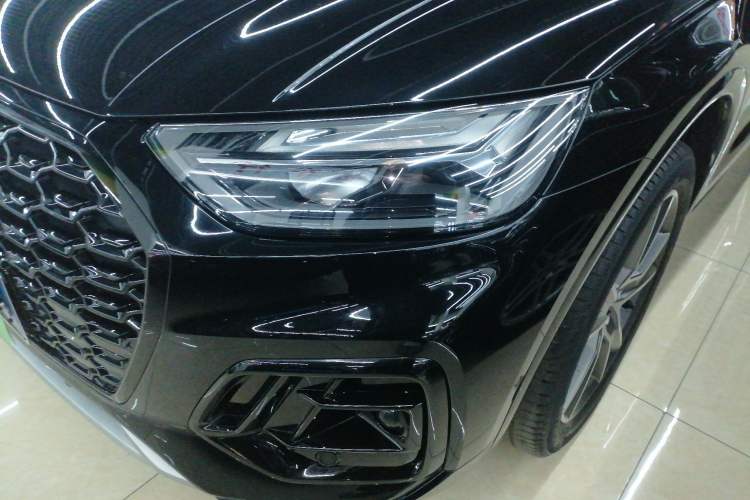 Used Audi Q5L Sportback 2022 Updated 40 TFSI Luxury Edition
