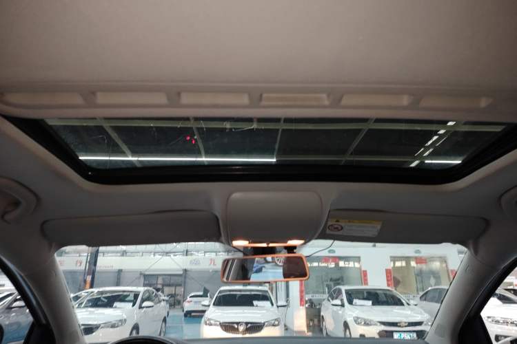 Used Volkswagen Polo 2014 1.6L Automatic Luxury Edition