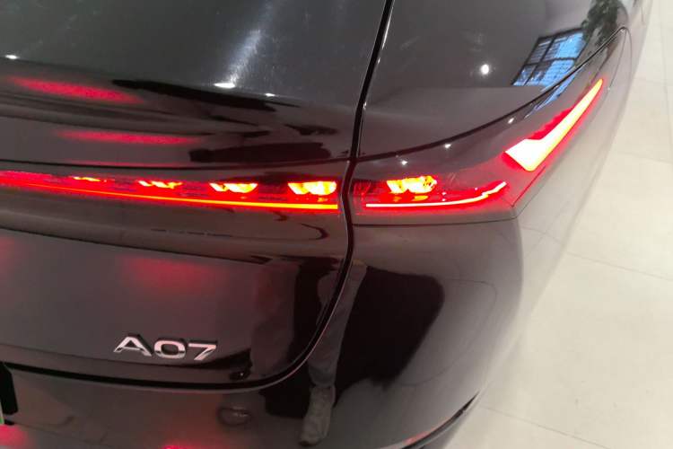 Used  A07 2024 All-Electric "True Fragrant" Edition 515 Elite Model
