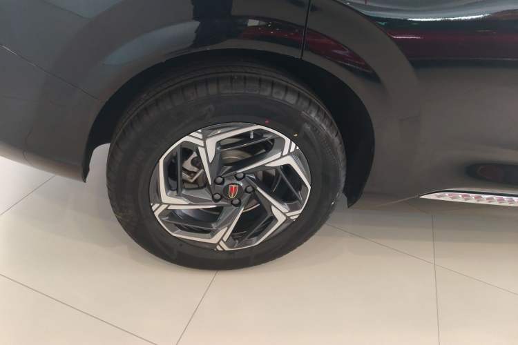 Used Hongqi HS3 2023 1.5T Two-Wheel Drive Shanwei Edition
