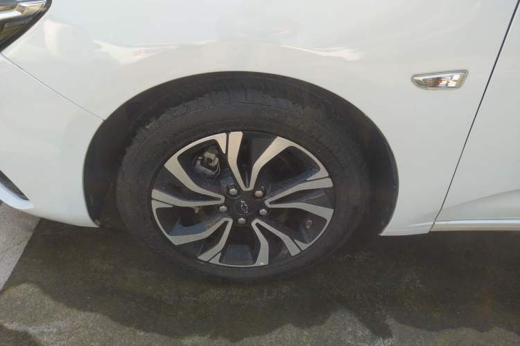 Used Chevrolet Monza 2019 RS 330T Automatic Comfort Edition China VI Standard
