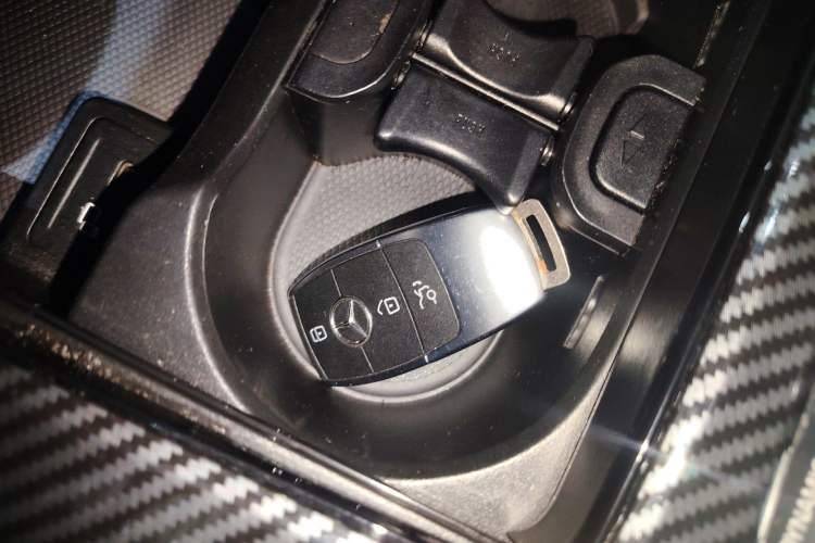 Used Mercedes-Benz A-Class 2022 Revised Version A 200 L Sport Sedan Fashionable Style
