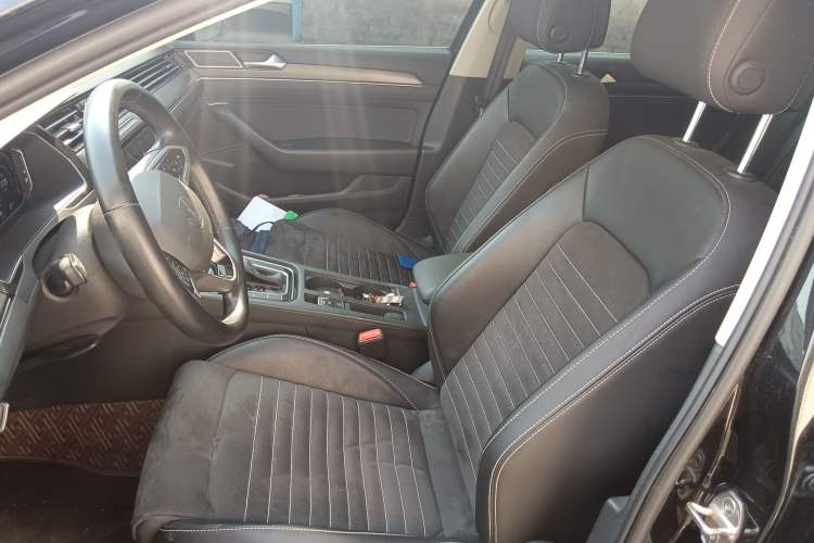 Used Volkswagen Magotan 2021 330TSI DSG 30th Anniversary Edition