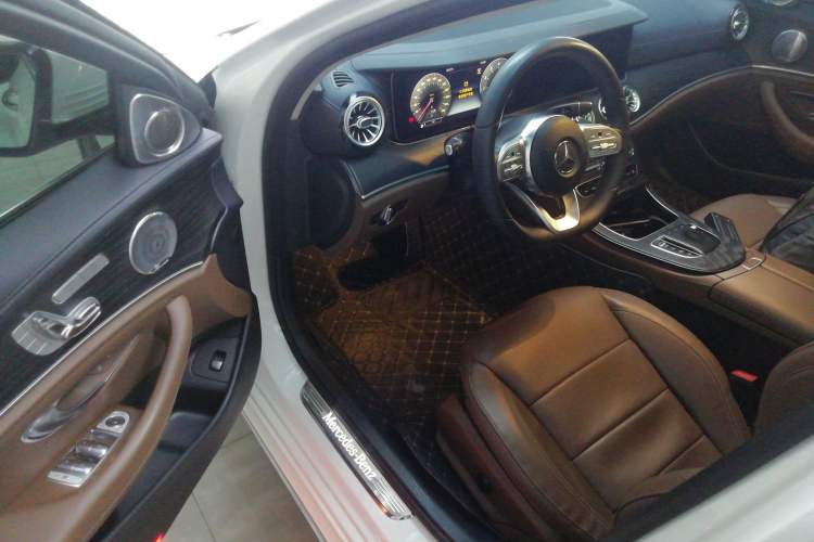 Used Mercedes-Benz E-Class 2020 Restyled E 300 L Sporty and Stylish Edition
